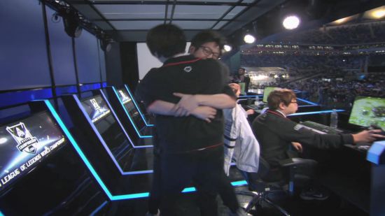 中国战队XG勇夺TI2025亚军 DOTA2国际邀请赛明年再战上海